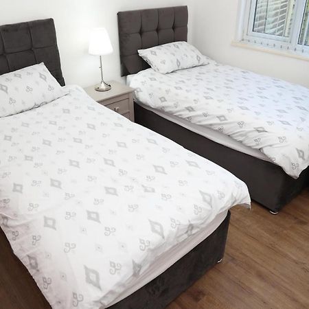 Cosy 3-Bed Bungalow Nec Airport Close To Amenities 버밍엄 외부 사진