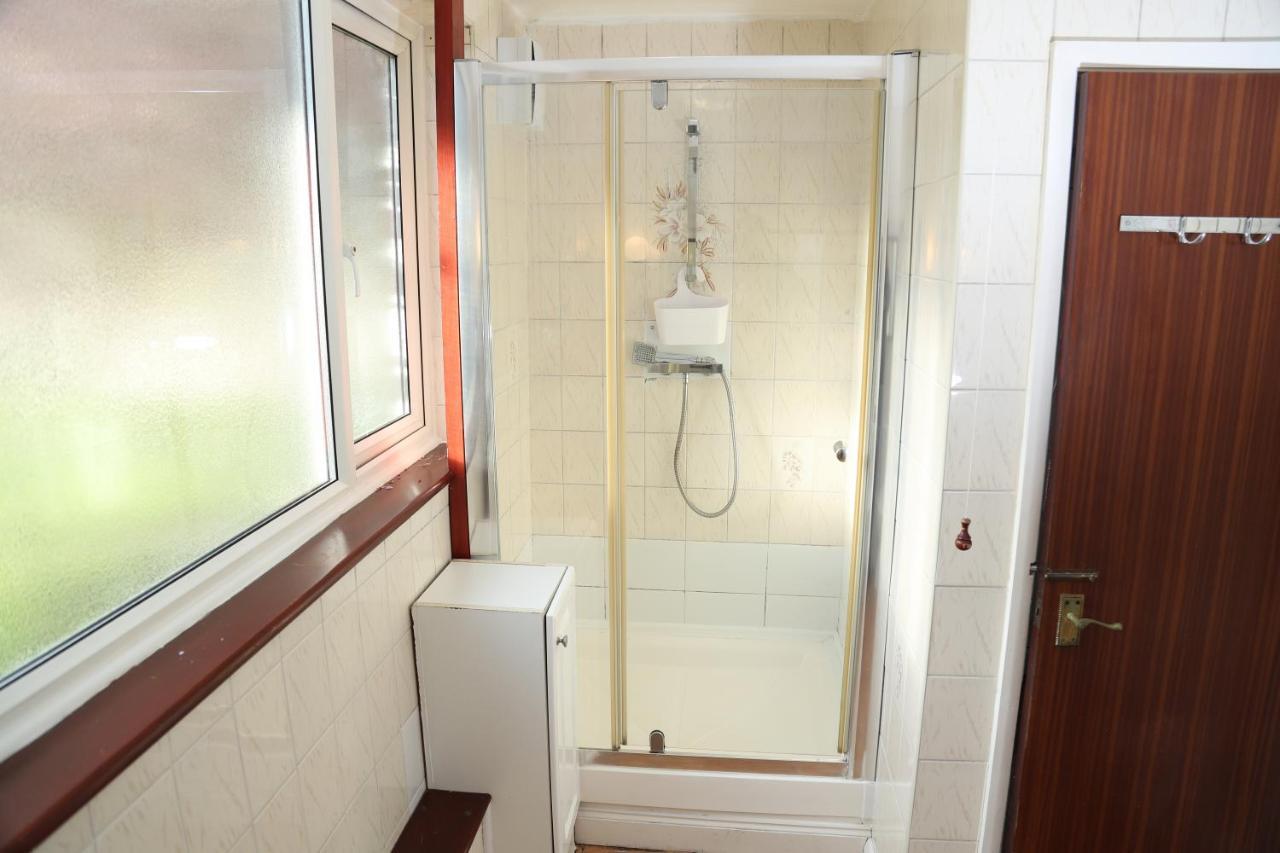 Cosy 3-Bed Bungalow Nec Airport Close To Amenities 버밍엄 외부 사진